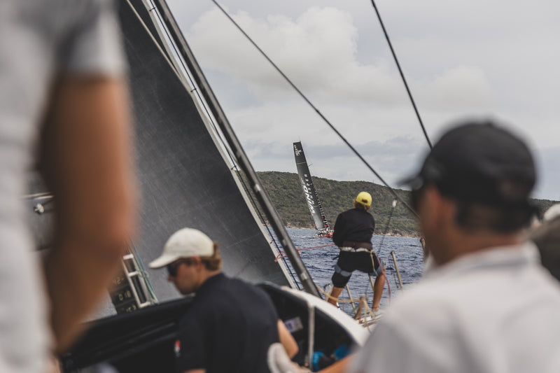 Onboard VO65 Sisi - Photo: Julien Stintzy
