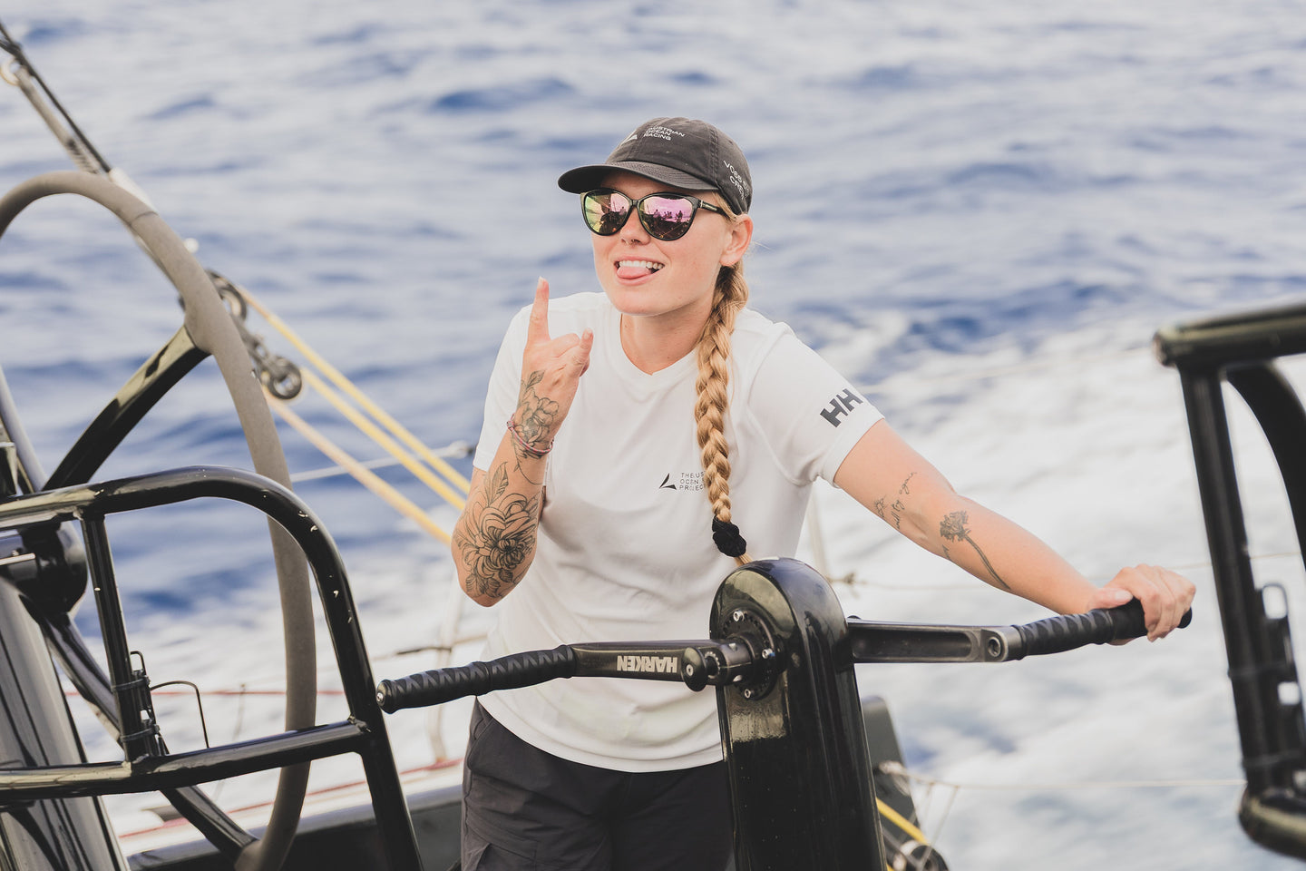 Onboard VO65 Sisi - Photo: Julien Stintzy