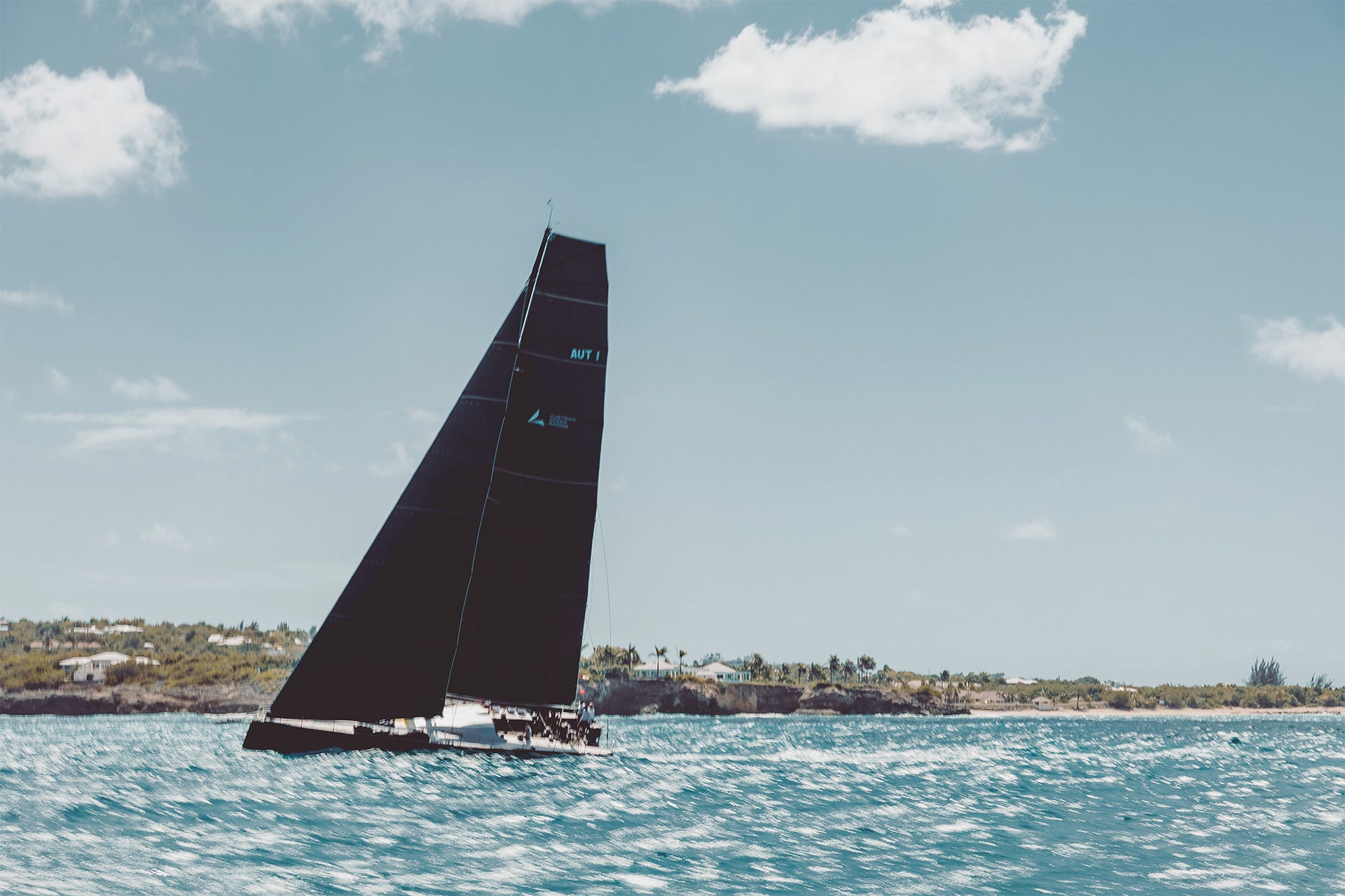 VO65 Sisi@Heineken Regatta St. Maarten 2026. Photo: Sebastiaan Zooomers